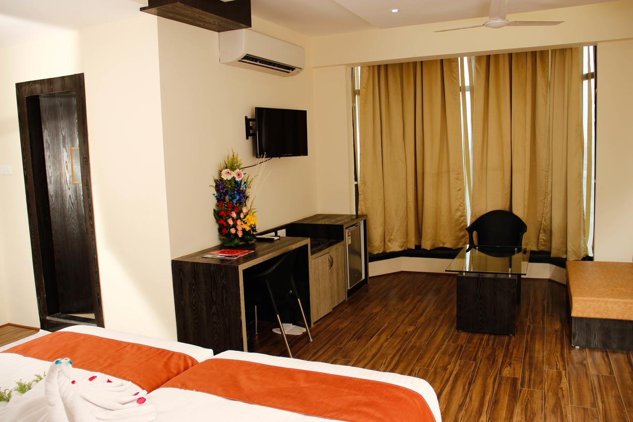 Regenta Inn Larica Calcutta Extérieur photo