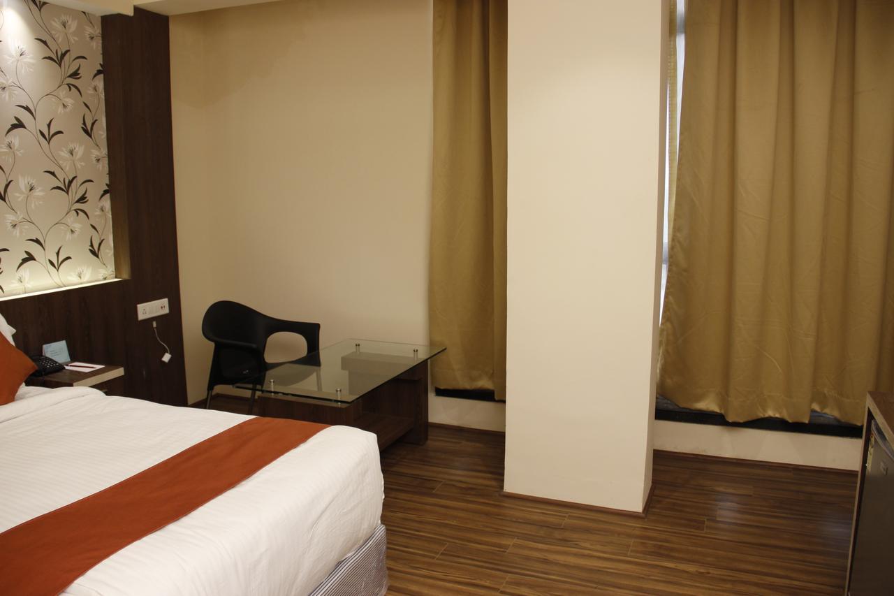 Regenta Inn Larica Calcutta Extérieur photo